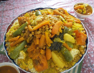 Ку-кус с овощами и нутом (местным горохом)